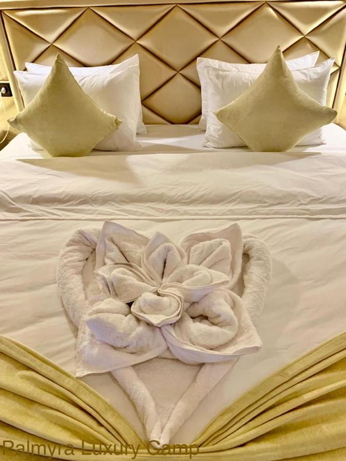 Отель Palmyra Luxury Camp Мерзуга Экстерьер фото